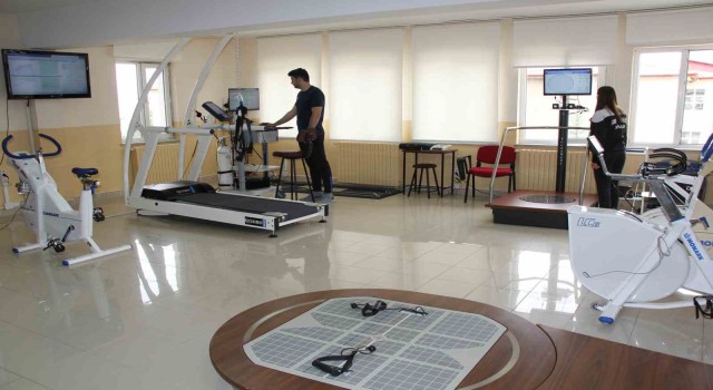 İç Anadolunun en büyük Sportif Performans Laboratuvarı Sivasta açıldı