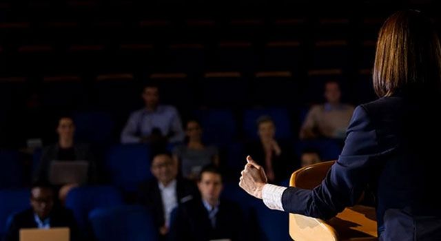 İnovasyon ve Teknoloji: Yeni Teknolojilerin İş Dünyasına Etkisi