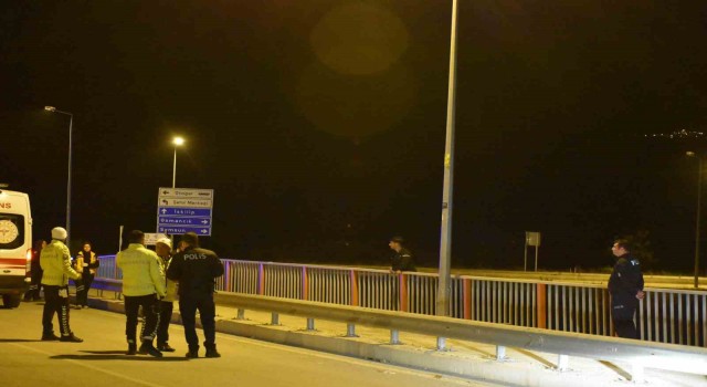 İntihara kalkışan genç D100ü trafiğe kapattı