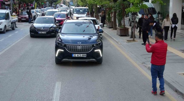 Isparta Belediye Başkanı Şükrü Başdeğirmen Toggla şehir turu attı