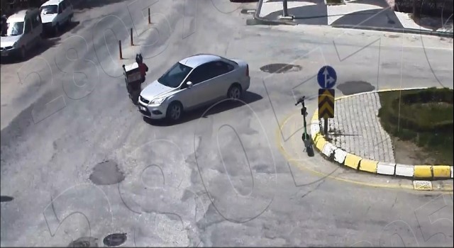 Ispartada meydana gelen trafik kazaları KGYS kameralarına yansıdı