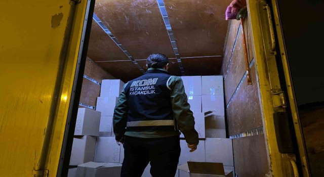 İstanbulda kaçak tütün operasyonunda 3 milyon TLlik malzeme geçirildi