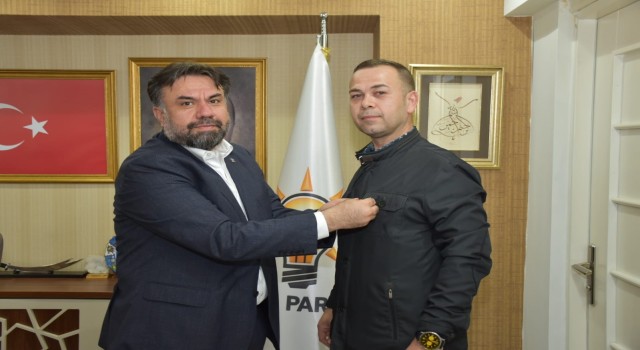 İYİ Parti Karesi Kurucu İlçe Başkanı Özgür Öksüz AK Partide
