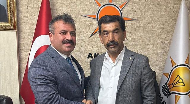 İYİ Partili Belediye Başkanı, AK Parti’ye geçti