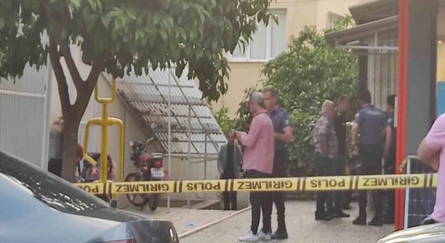 İzmirde korkunç cinayet: Arkadaşı ile birlikte babaannesini öldürdü