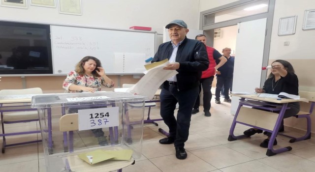 İzmirde oy kullanmayan seçmen sayısında artış