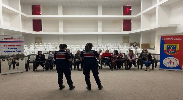 Jandarmadan erkeklere “Kadına El Kal-Ka-Maz” eğitimi verildi