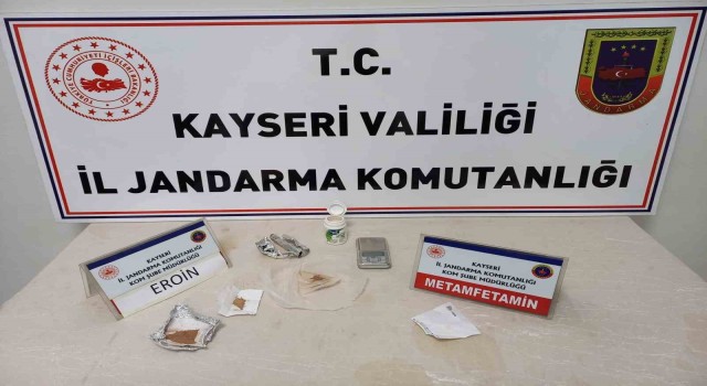 Jandarmadan uyuşturucu operasyonu