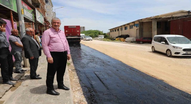 Kahtada sezonun ilk asfaltı seriliyor