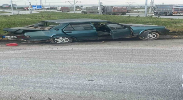 Kamyon ile otomobilin çarpıştığı kazada 1 kişi yaralandı