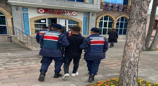 Karabükte hırsızlık operasyonu: 4 gözaltı