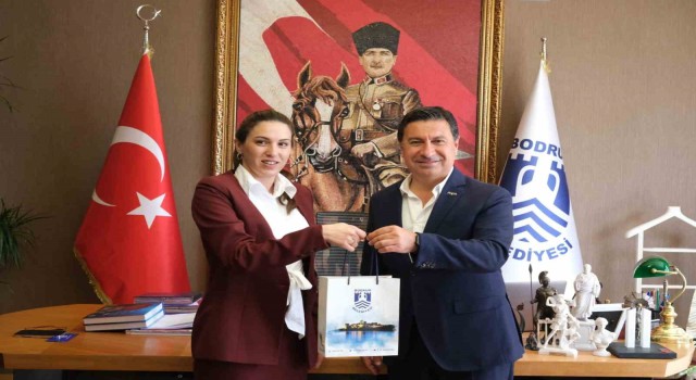 Karadağ heyetinden Başkan Arasa ziyaret