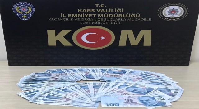Karsta sahte para ele geçirildi