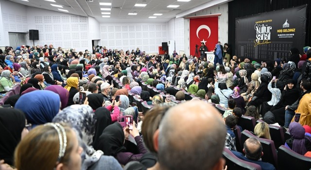 Kartepede eşler arası iyi bir iletişimin stratejileri konuşuldu