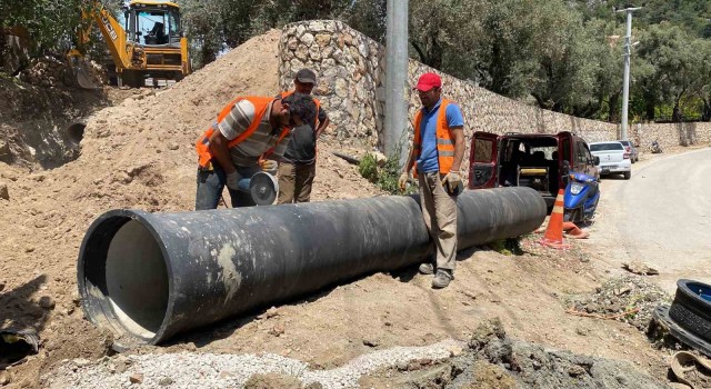Kaş İslamların 30 yıllık su sorunu çözülüyor