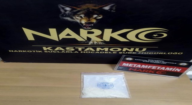 Kastamonu polisi zehir tacirlerime geçit vermiyor: 1 gözaltı