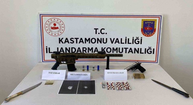 Kastamonuda uyuşturucu operasyonu: 5 gözaltı