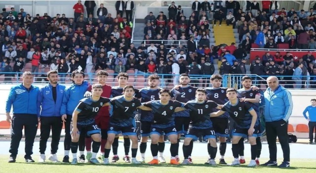 Kayseri Atletikspor son 8e yükseldi
