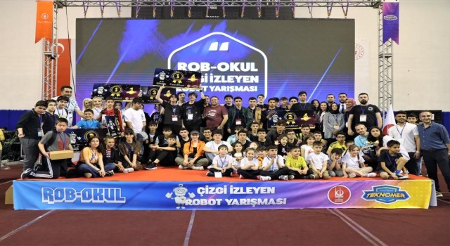 Keçiörendeki robot yarışmasında 100 bin TLlik ödül sahiplerini buldu