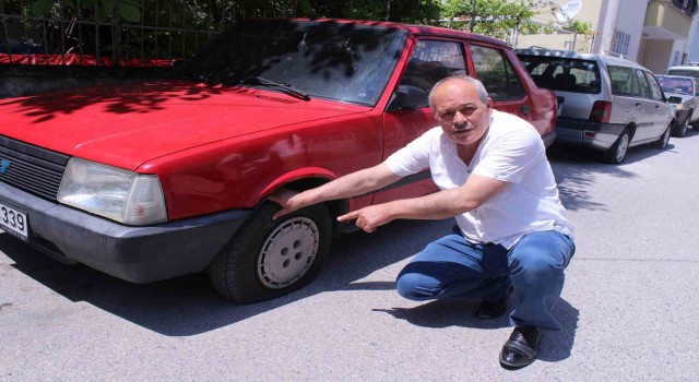 Kendisiyle alay edildi diye 21 aracın lastiğini kesmiş