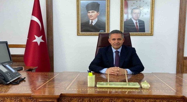Kırşehir Valisi Mete Buhara: Türkiyenin teminatı alın terinin simgesi emekçinin yanındayız