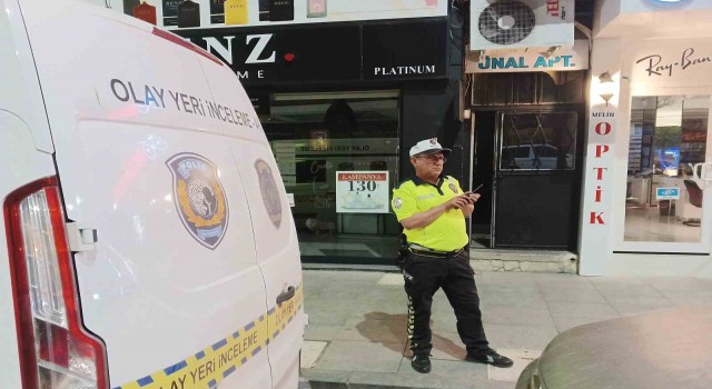 Kırşehirde bir kadın yaşadığı evde bıçaklanmış halde ölü bulundu