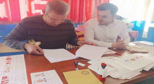 Kırşehirde merkeze bağlı köyler AK Parti dedi