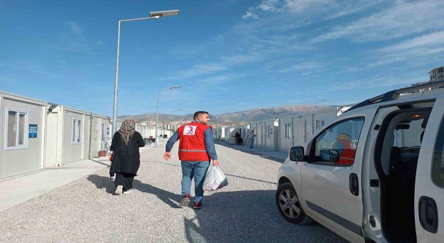 Kızılaydan Özel çocukların ailelerine destek