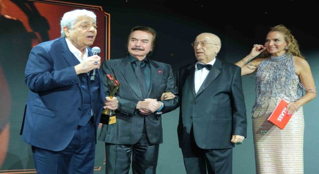 Klass Ödülleri, yıldızlar geçidine sahne oldu