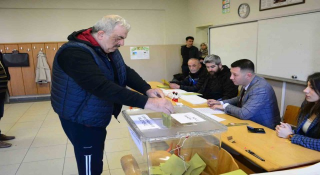 Kocaelide oy verme işlemleri başladı