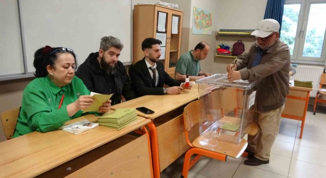 Kocaelide vatandaşlar ikinci tur için sandıklara akın etti