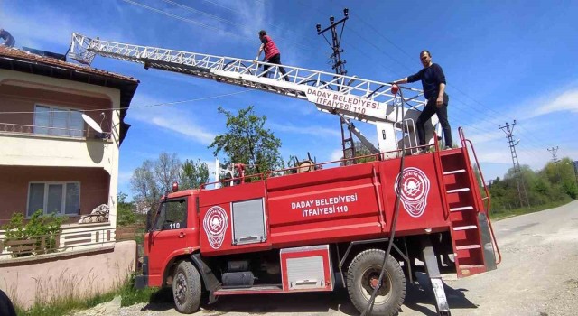 Korkutan yangın büyümeden söndürüldü