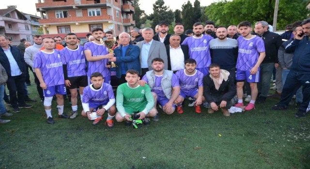 Köyler arası futbol turnuvasının şampiyonu Dağköyü oldu