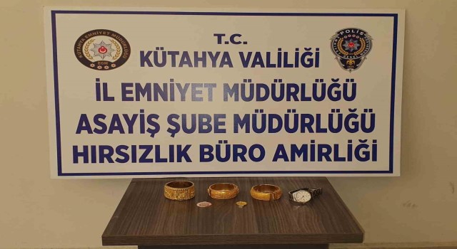 Kütahyada 4 hırsızlık zanlısı 250 saatlik güvenlik kamera görüntüleri incelenerek yakalandı