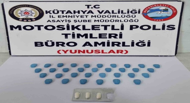 Kütahyada bir şahsın üzerinde uyuşturucu hap ele geçirildi