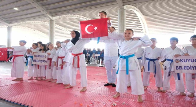 Kuyucakta 19 Mayıs törenleri yapıldı