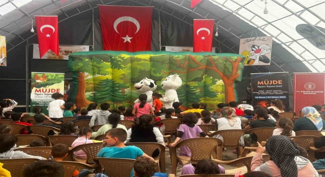 Malatyada depremzede çocuklara yönelik tiyatro oyunu