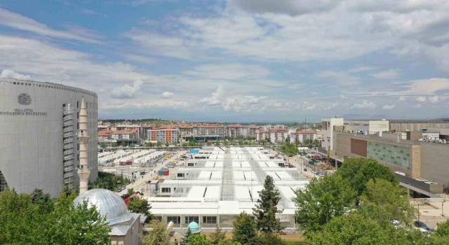 Malatyada geçici iş yerleri hızla yükseliyor