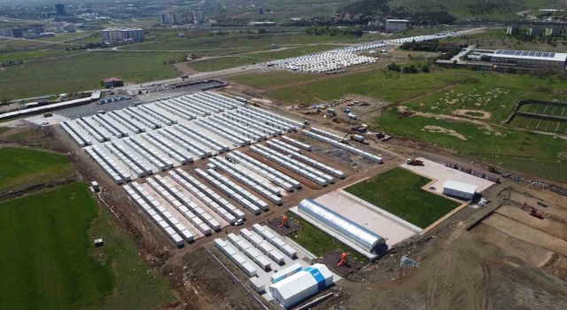 Malatyada konteyner kentlerin kurulumu sürüyor