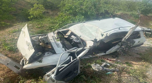 Malatyada otomobil takla attı: 1i ağır 3 yaralı