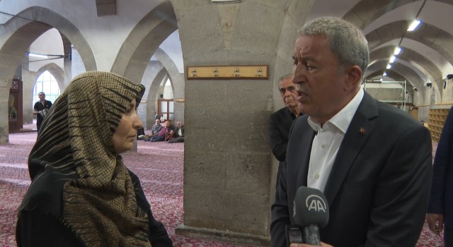 Malatyalı depremzede Bakan Akardan “sosyal medyadaki söylemlere” karşı yardım istedi