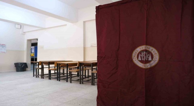 Manisada oy kullanacak seçmen sayısı arttı