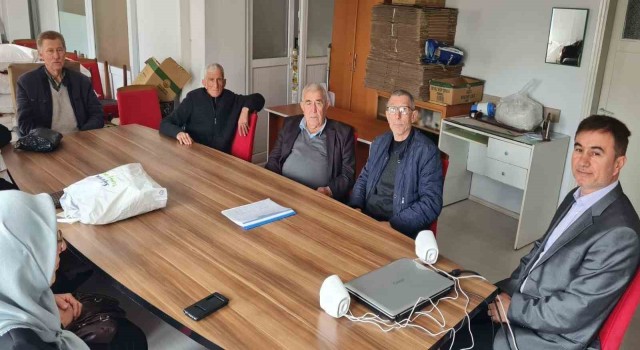 Manyaslı hacı adaylarına eğitim