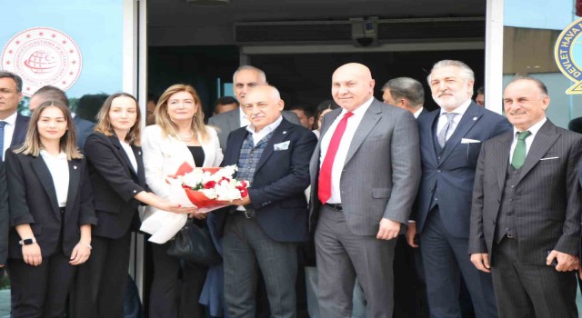 Mehmet Büyükekşi: Yabancı kuralı haftaya açıklanacak