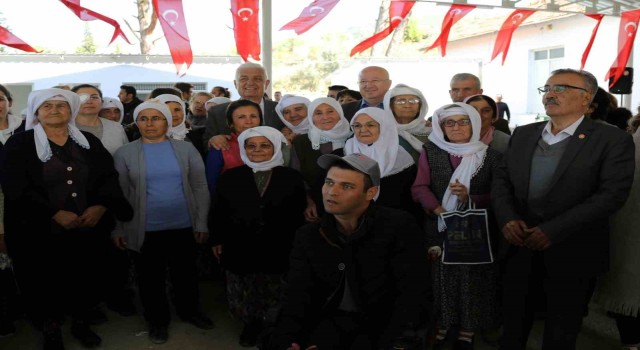 Menteşe Belediyesinden Göktepeye sosyal tesis