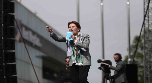 Meral Akşener: “Allah Allah nidalarıyla seçime gidiyoruz”