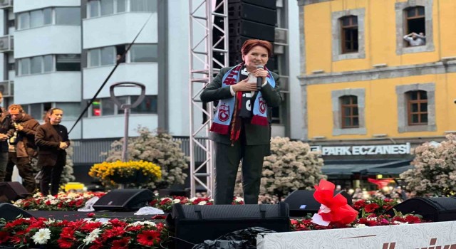 Meral Akşener: “Bu seçim tarihi bir seçim, bu tarihi de siz yazacaksınız”