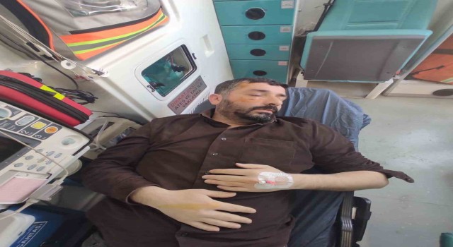 Mersinde HDP taraftarı Hüdaparlıların standı önünde havaya ateş etti