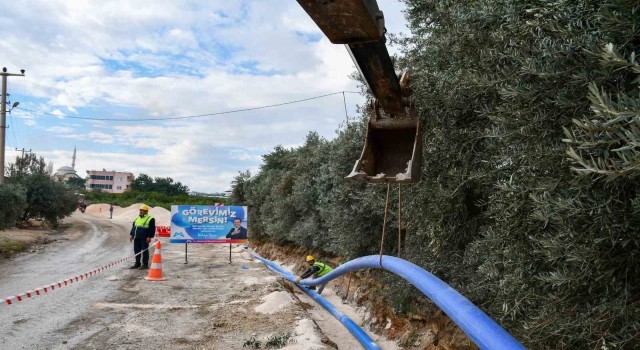 MESKİ ömrünü tamamlayan içme suyu hatlarını yeniliyor