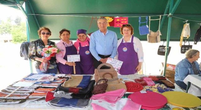 Mezitlide bir kadın üretici pazarı daha açıldı